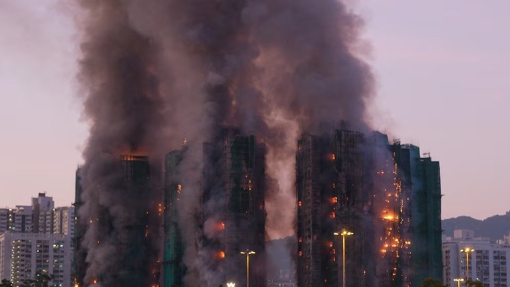 Major Fire in Hong Kong Residential Complex Kills 12; Many Feared Trapped