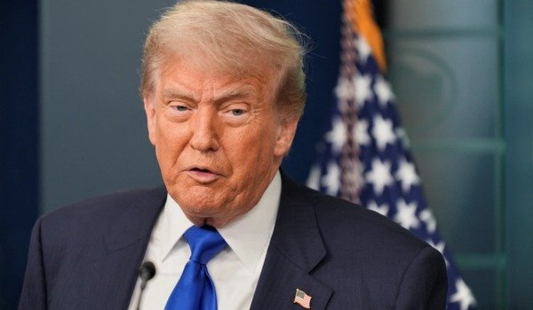 Trump Signals Extended Military Campaign Against Iran Following Mar-a-Lago Meeting